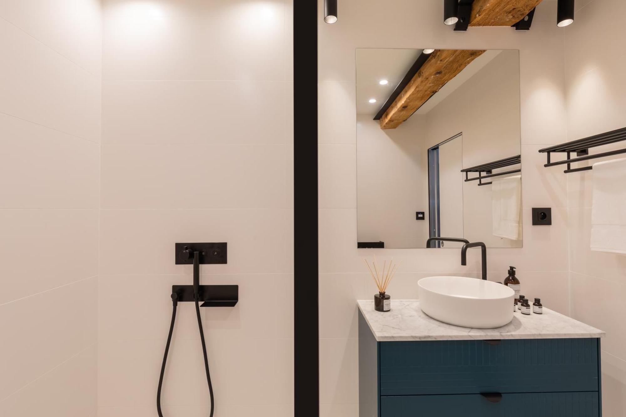 Mohom - Berges Du Rhone Apartment Лион Стая снимка