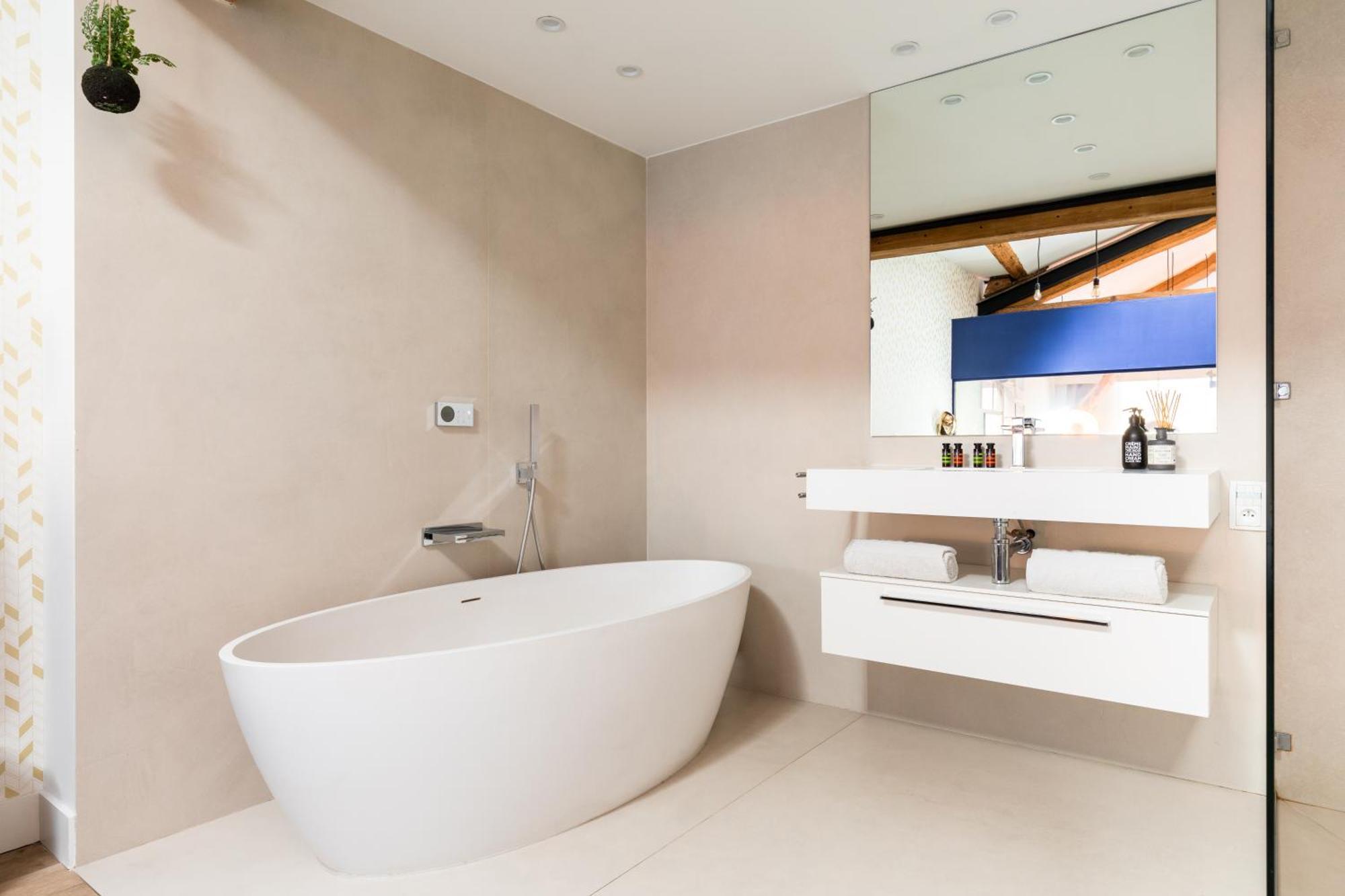 Mohom - Berges Du Rhone Apartment Лион Екстериор снимка